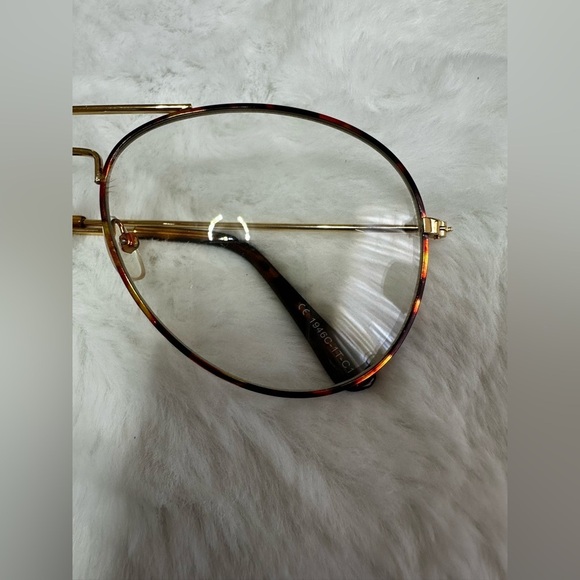 Stylish Gold and Tortoise Aviator Glasses main image 4